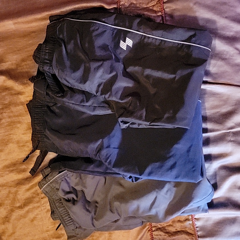 Bundle of Boys Wimdpants